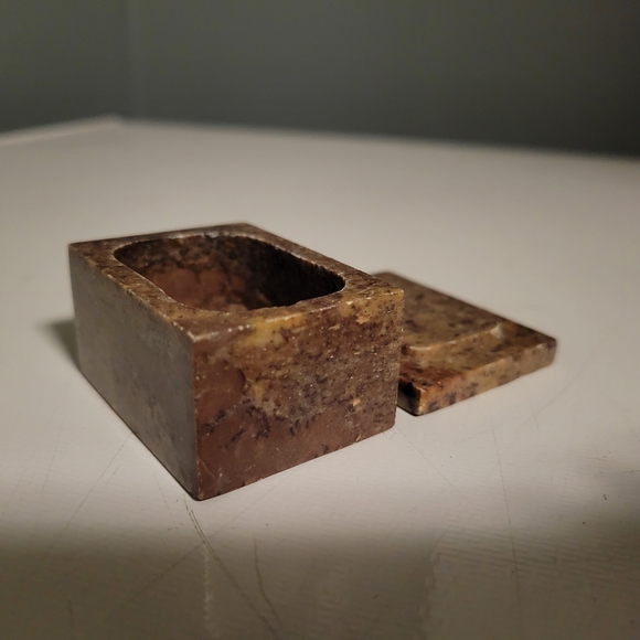 Stone Trinket Box with Pink Flower Inlay - Picture 3 of 3